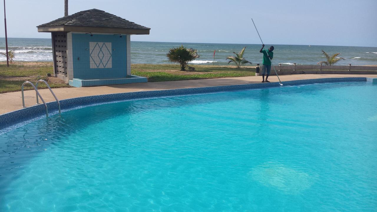 Elmina Bay Resort Exterior photo